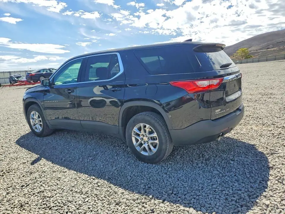 2021 CHEVROLET TRAVERSE LS  