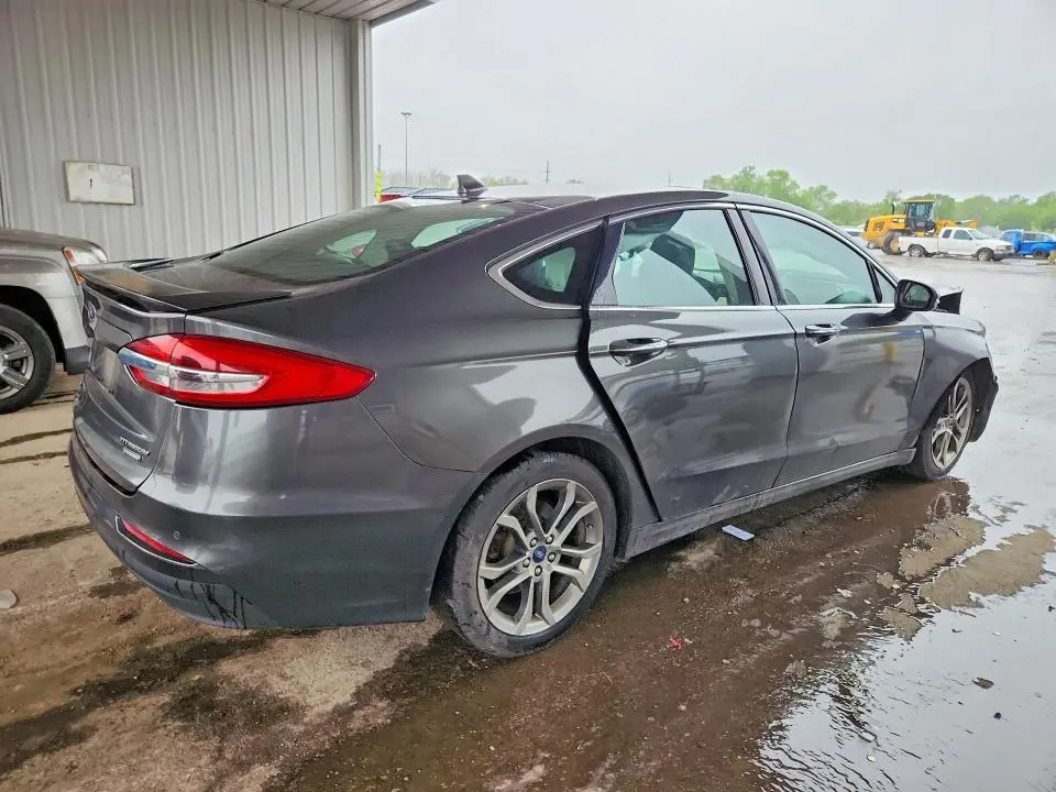 2020 FORD FUSION TITANIUM  