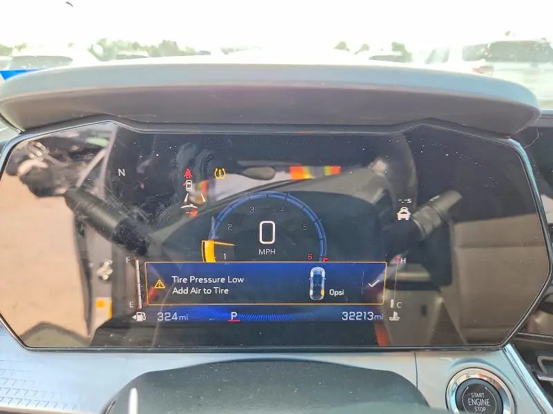 2025 CHEVROLET TRAX 1LT  