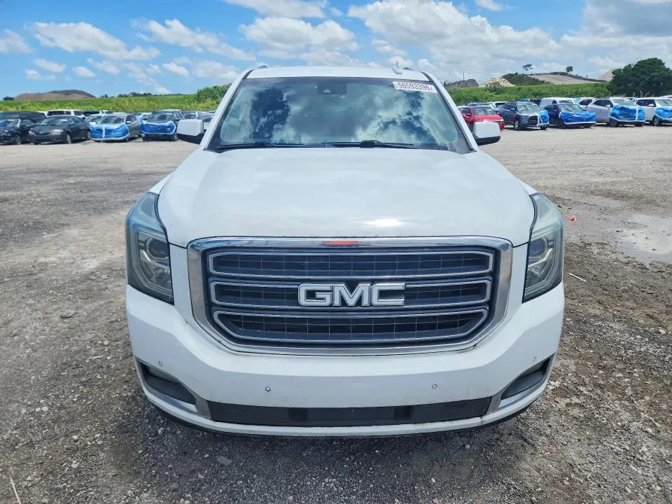 2017 GMC YUKON XL K1500 SLT  