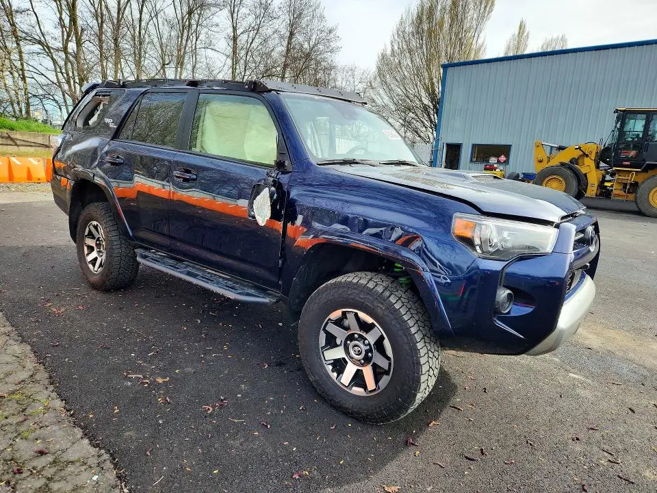 2024 TOYOTA 4RUNNER TRD OFF-ROAD PREMIUM  