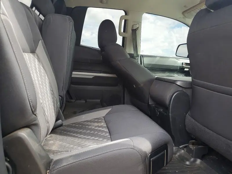 2019 TOYOTA TUNDRA SR5  