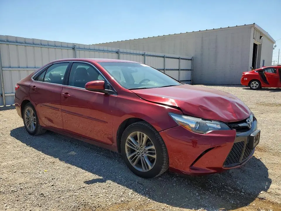 2017 TOYOTA CAMRY SE  