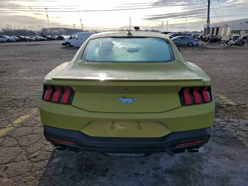 2025 FORD MUSTANG   