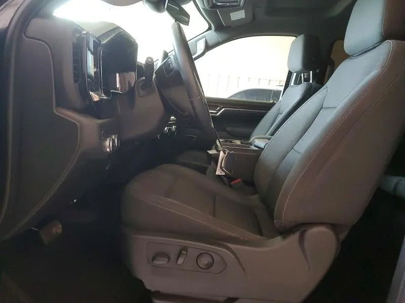 2024 GMC SIERRA K1500 ELEVATION  