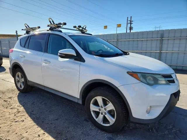 2013 TOYOTA RAV4 XLE  
