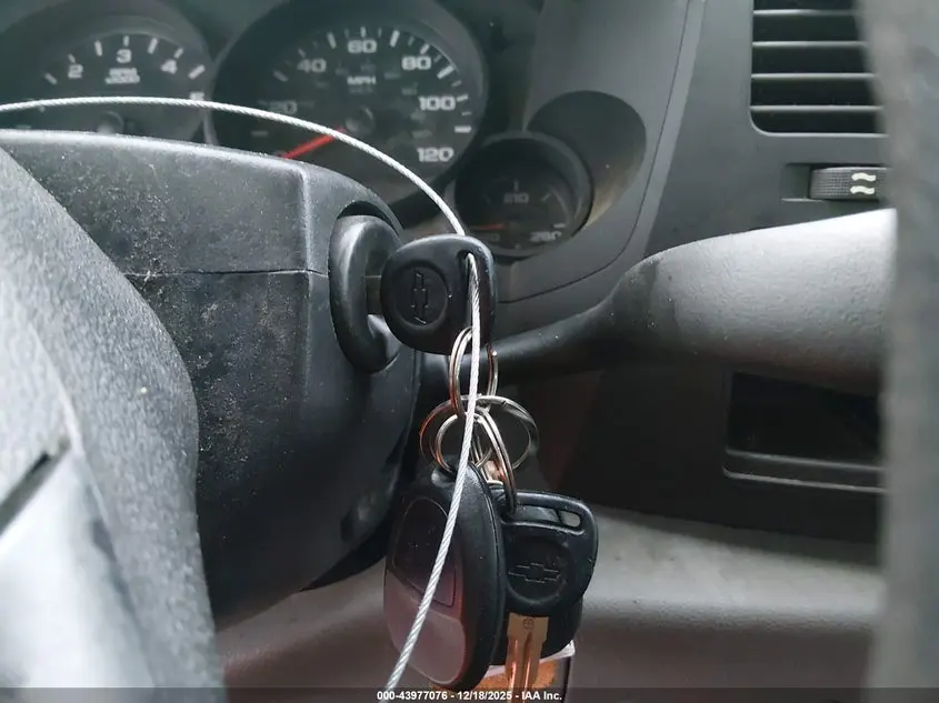 2011 CHEVROLET SILVERADO 1500 LS