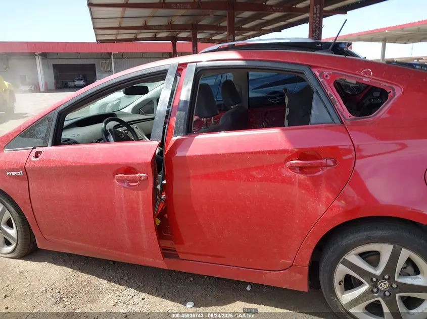 2015 TOYOTA PRIUS FOUR