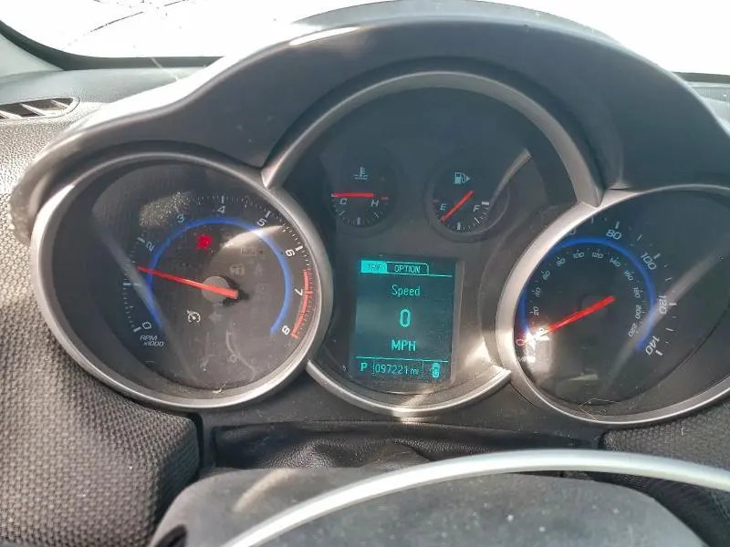 2015 CHEVROLET CRUZE LT  