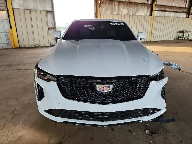 2021 CADILLAC CT4 LUXURY  