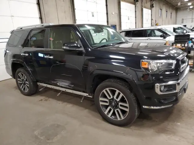 2019 TOYOTA 4RUNNER SR5/SR5 PREMIUM  