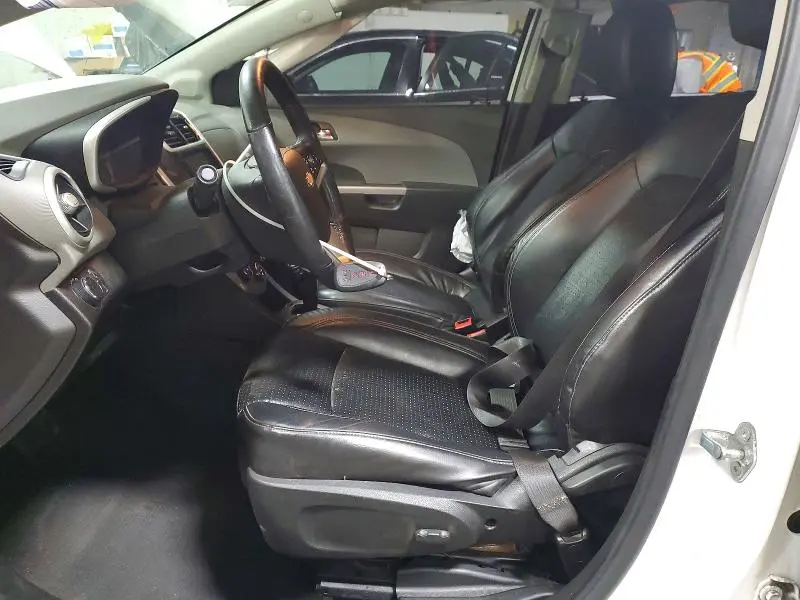 2019 CHEVROLET SONIC PREMIER  