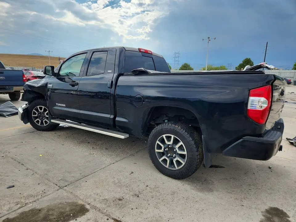 2018 TOYOTA TUNDRA SR5  