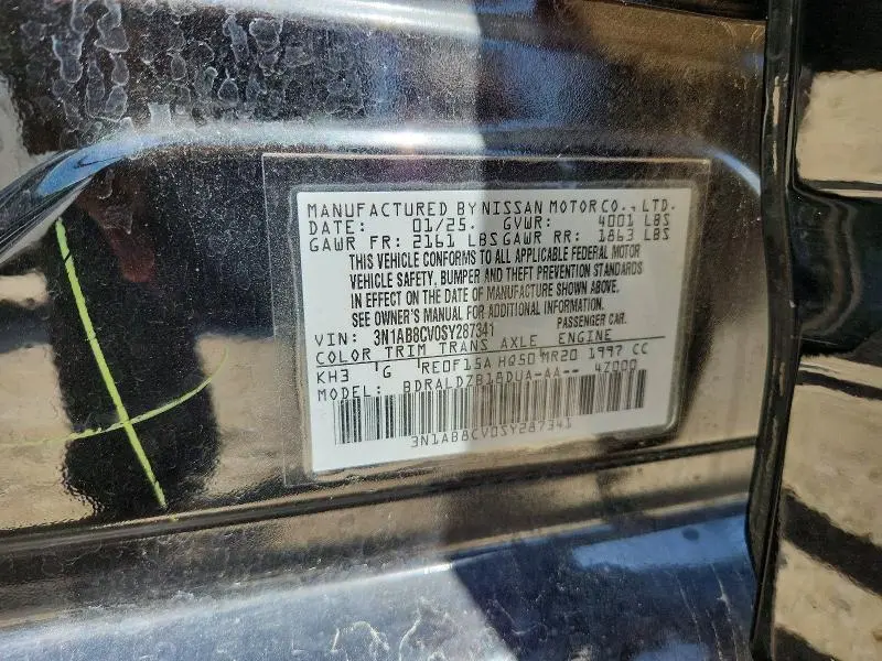 2025 NISSAN SENTRA SV  