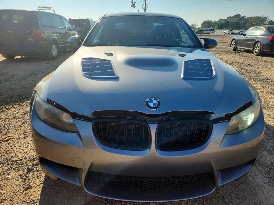 2011 BMW M3   