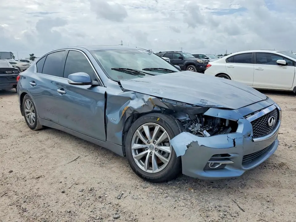 2016 INFINITI Q50 3.0T PREMIUM  