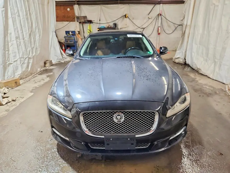 2012 JAGUAR XJL   