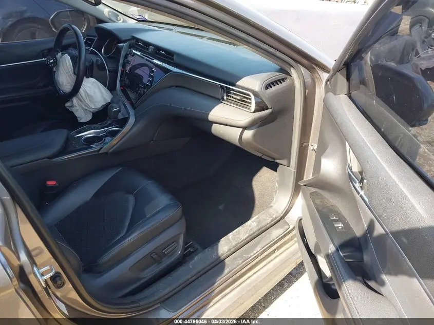 2018 TOYOTA CAMRY XSE V6