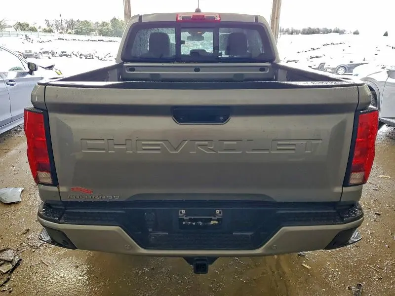 2025 CHEVROLET COLORADO LT  