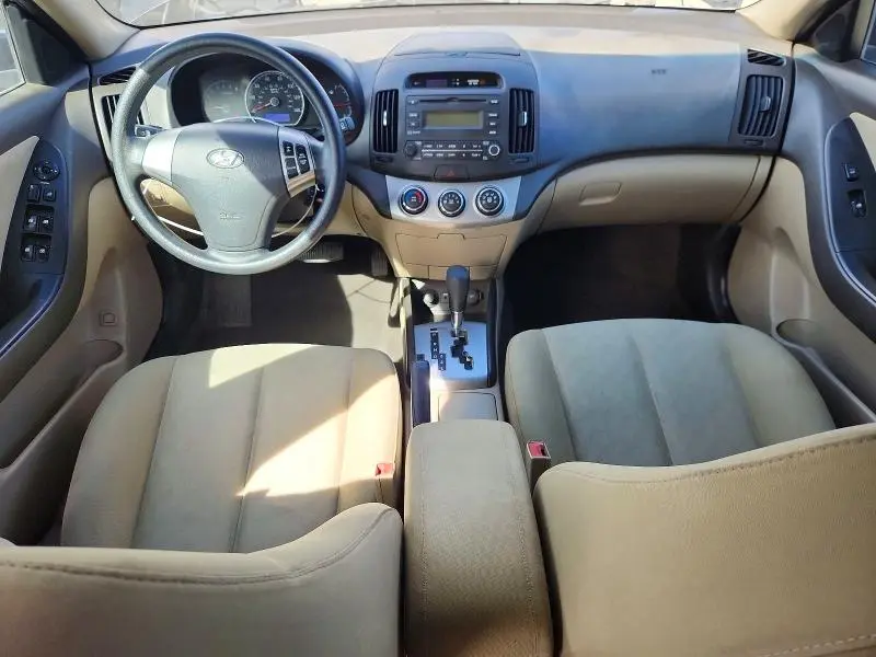 2010 HYUNDAI ELANTRA GLS  
