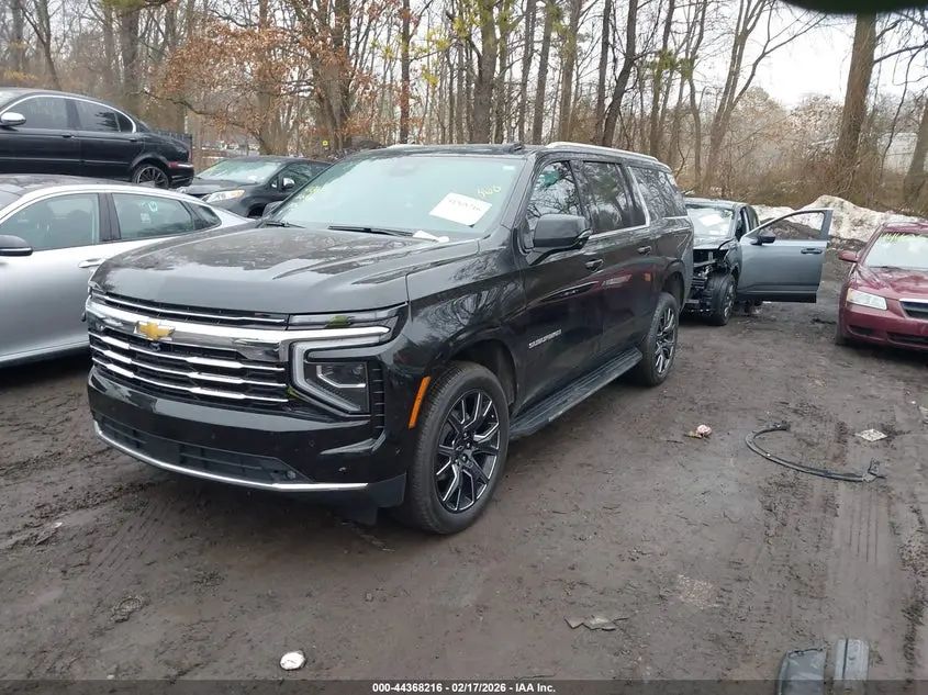 2026 CHEVROLET SUBURBAN LT, RWD