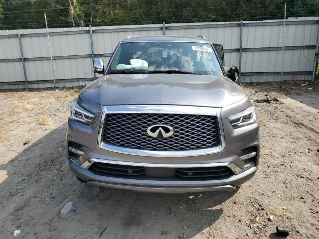 2021 INFINITI QX80 LUXE  