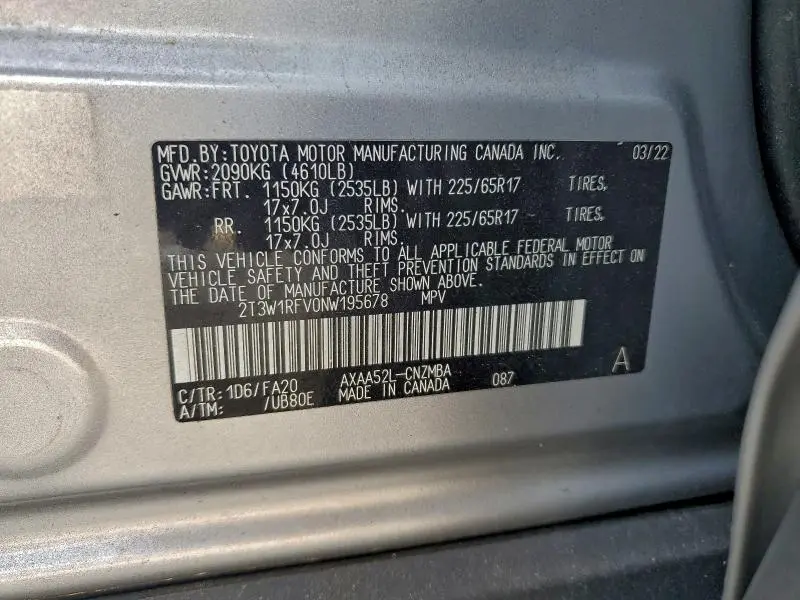 2022 TOYOTA RAV4 XLE  