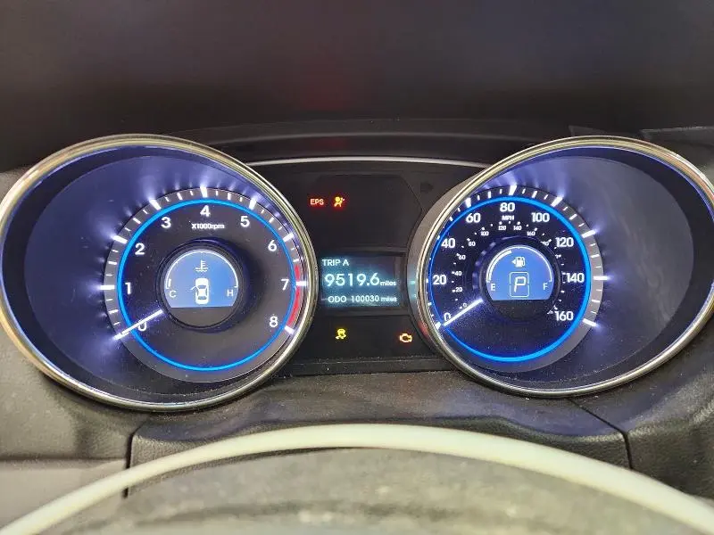 2011 HYUNDAI SONATA GLS  