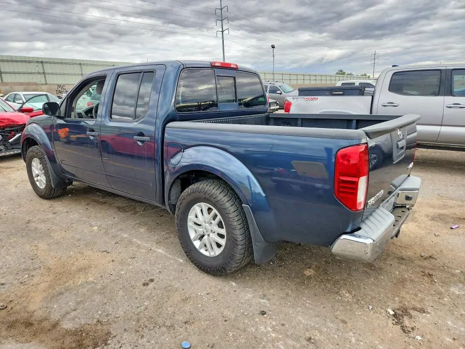 2017 NISSAN FRONTIER SV  