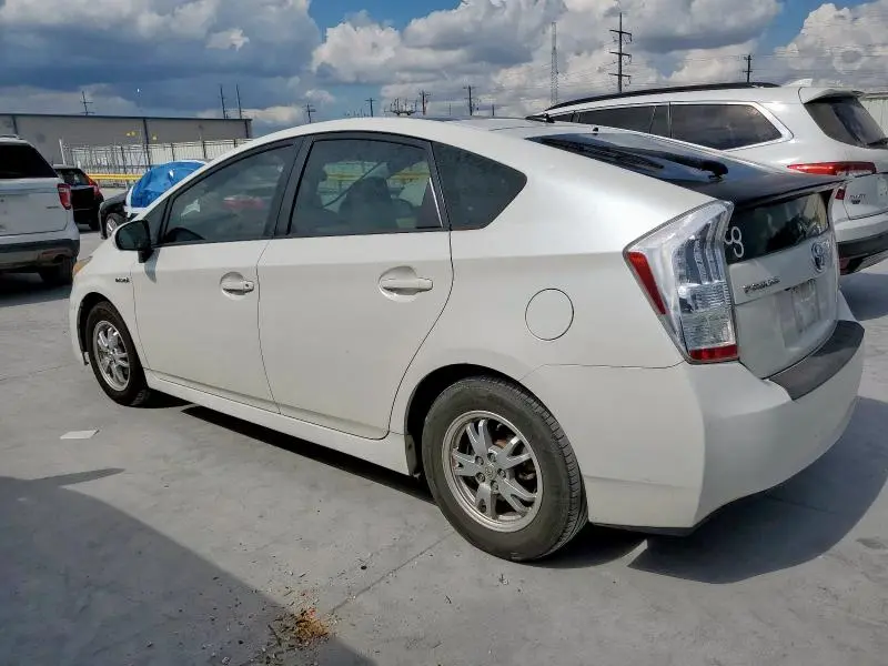 2010 TOYOTA PRIUS   
