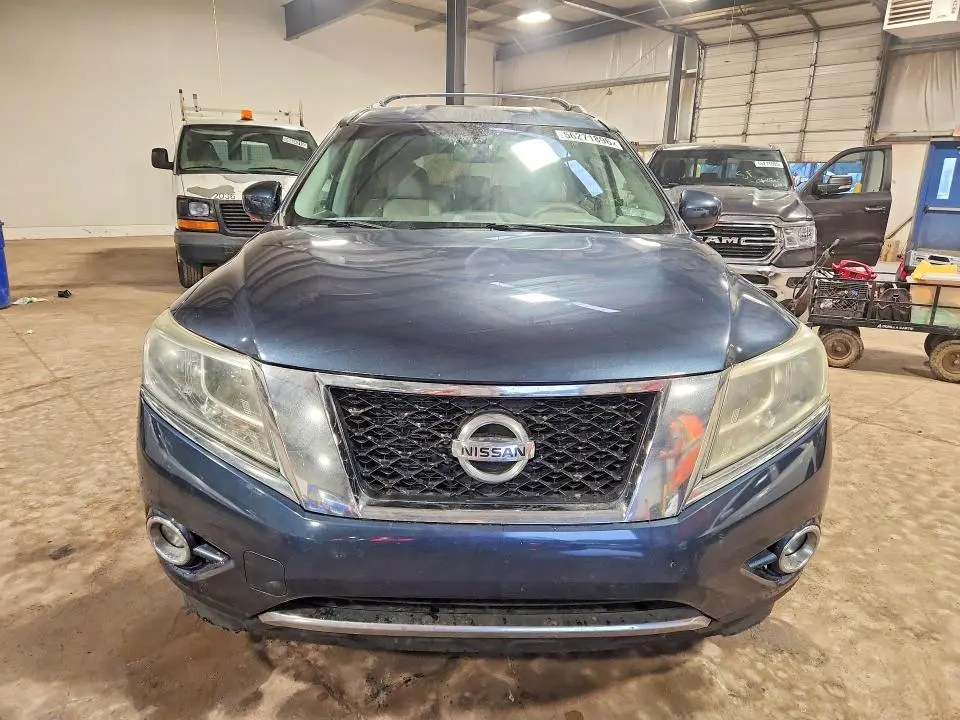2015 NISSAN PATHFINDER SL  