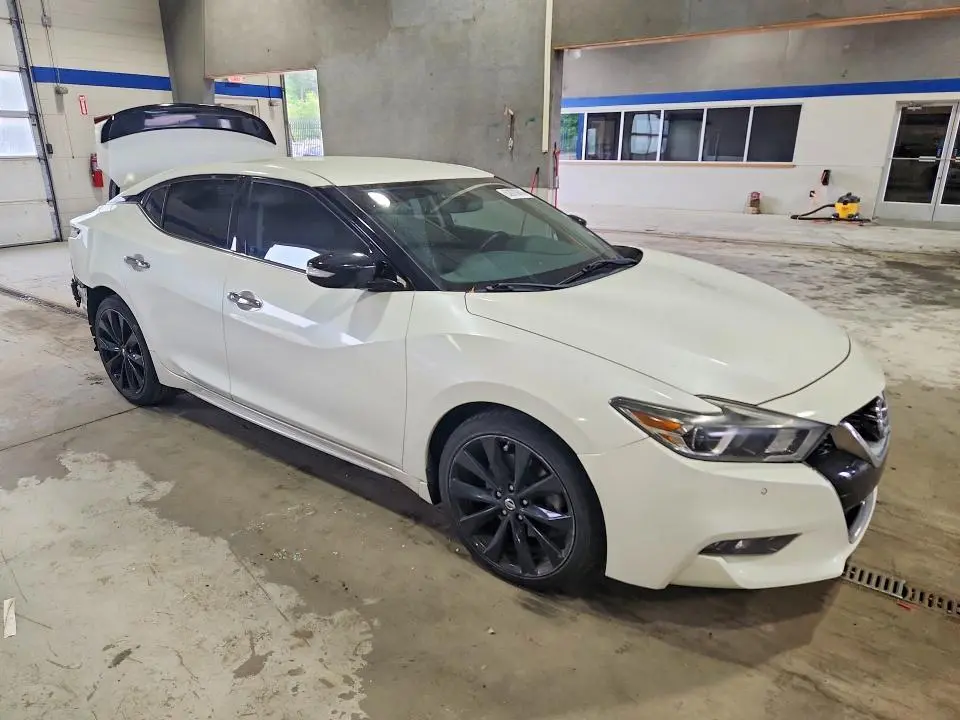 2017 NISSAN MAXIMA 3.5 SR  