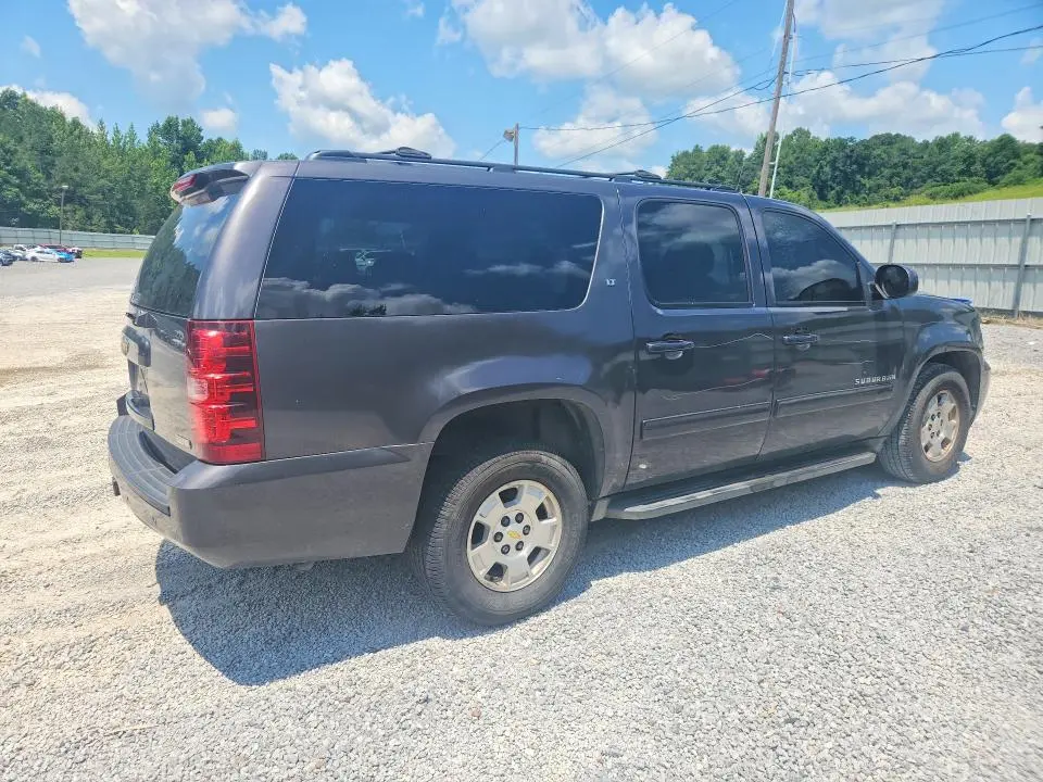 2010 CHEVROLET SUBURBAN C1500 LT  