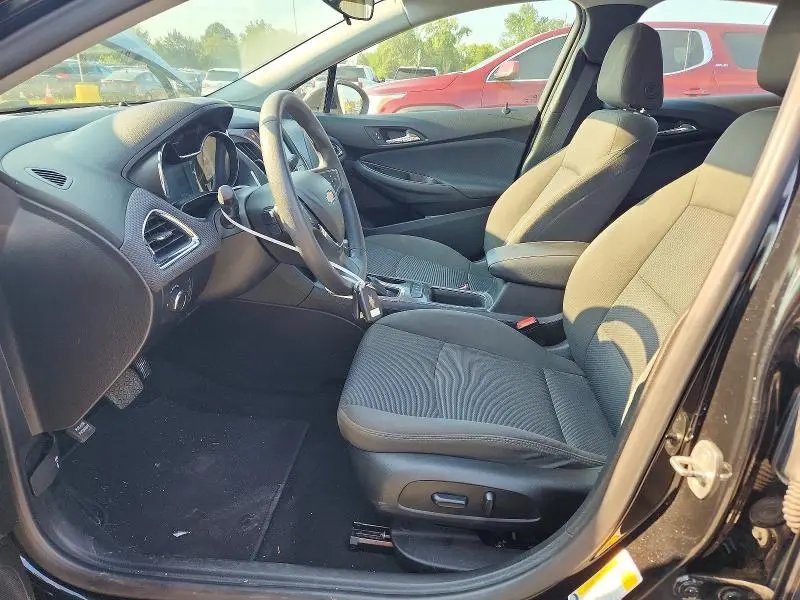 2019 CHEVROLET CRUZE LT  