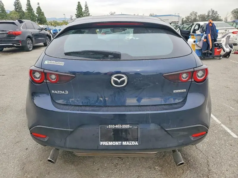 2022 MAZDA 3 PREFERRED  