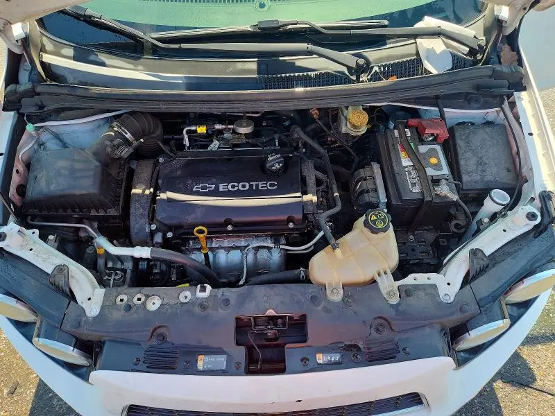 2016 CHEVROLET SONIC LS  