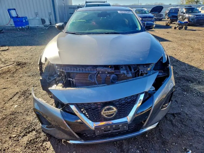 2021 NISSAN MAXIMA SV  