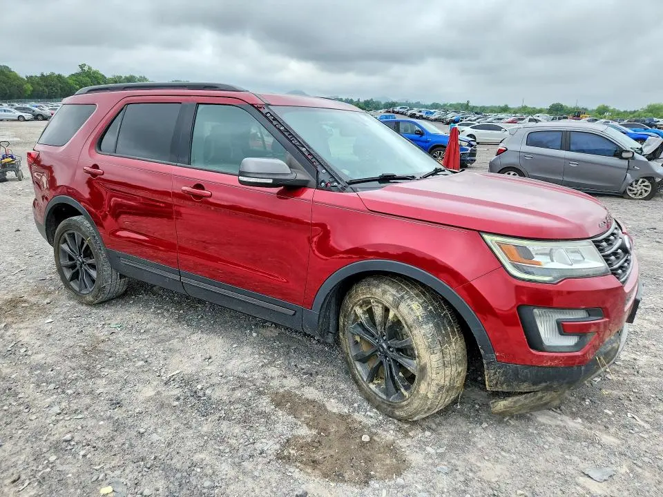 2017 FORD EXPLORER XLT  