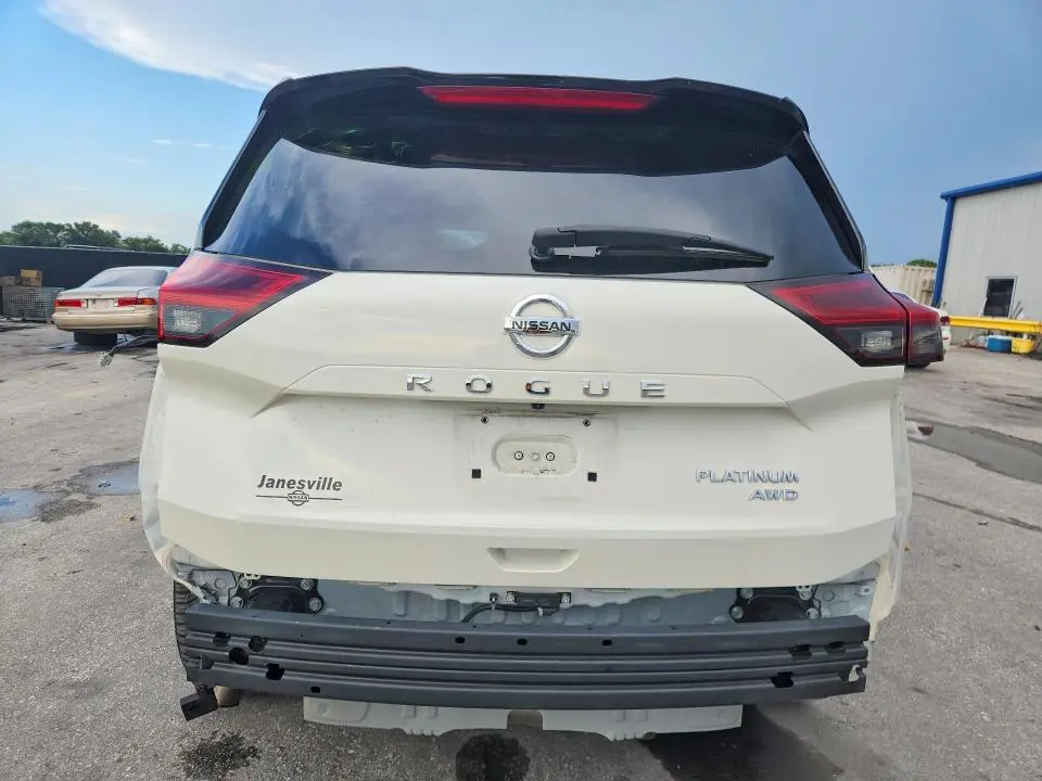 2021 NISSAN ROGUE PLATINUM  