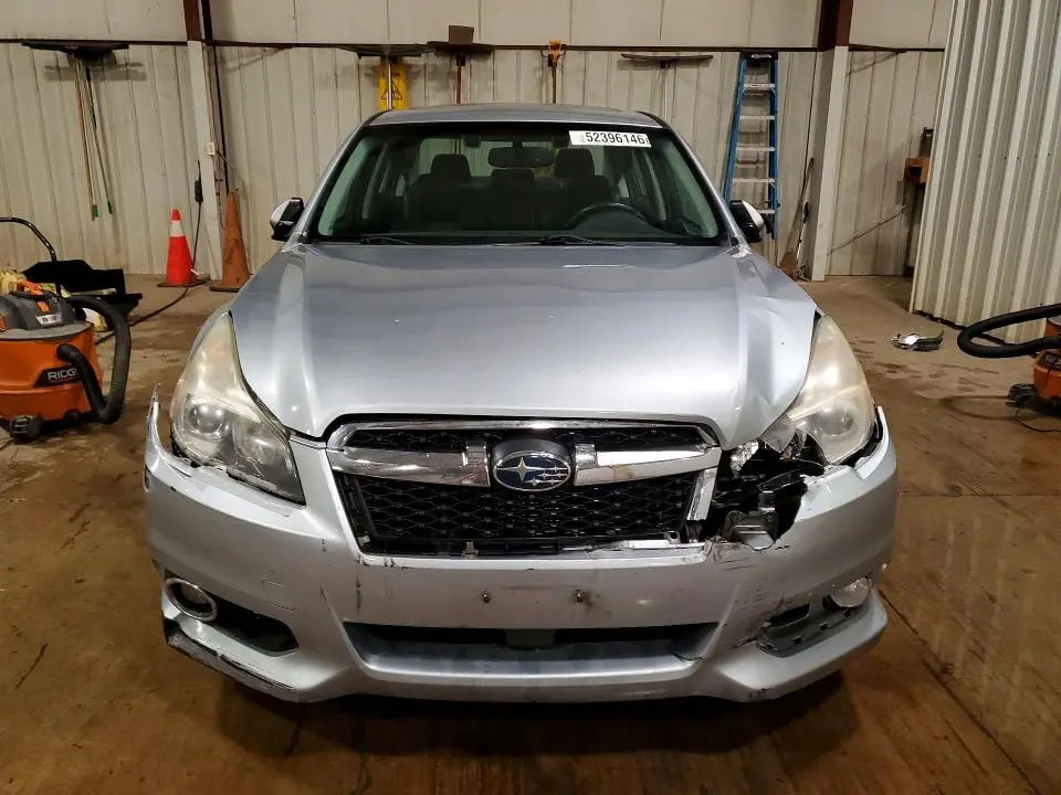 2013 SUBARU LEGACY 3.6R LIMITED  