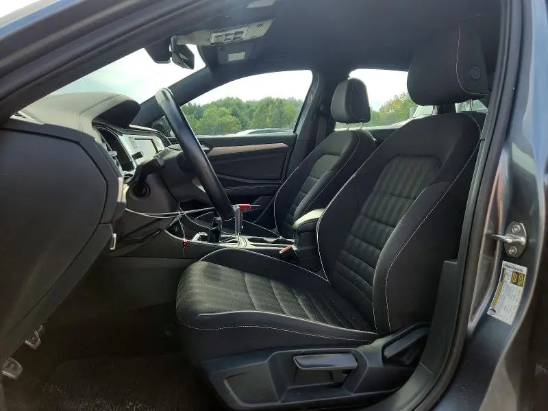 2023 VOLKSWAGEN JETTA SPORT  