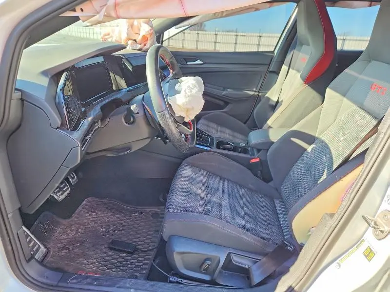 2024 VOLKSWAGEN GTI SE  