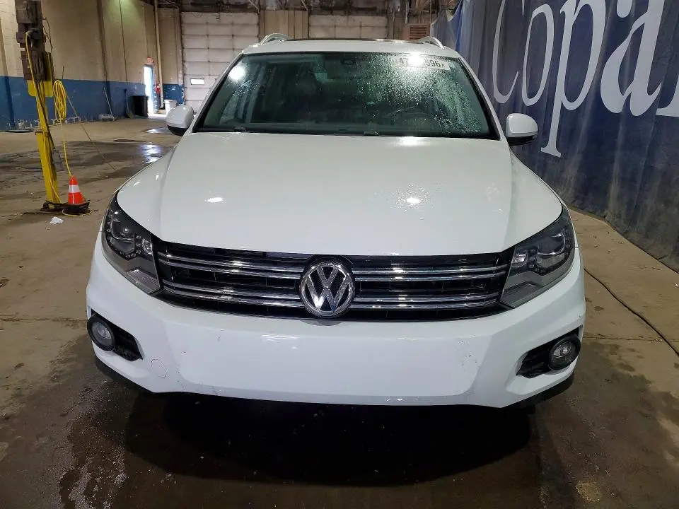 2016 VOLKSWAGEN TIGUAN S  