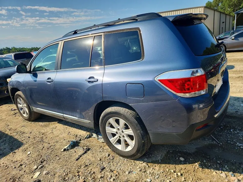 2013 TOYOTA HIGHLANDER PLUS  