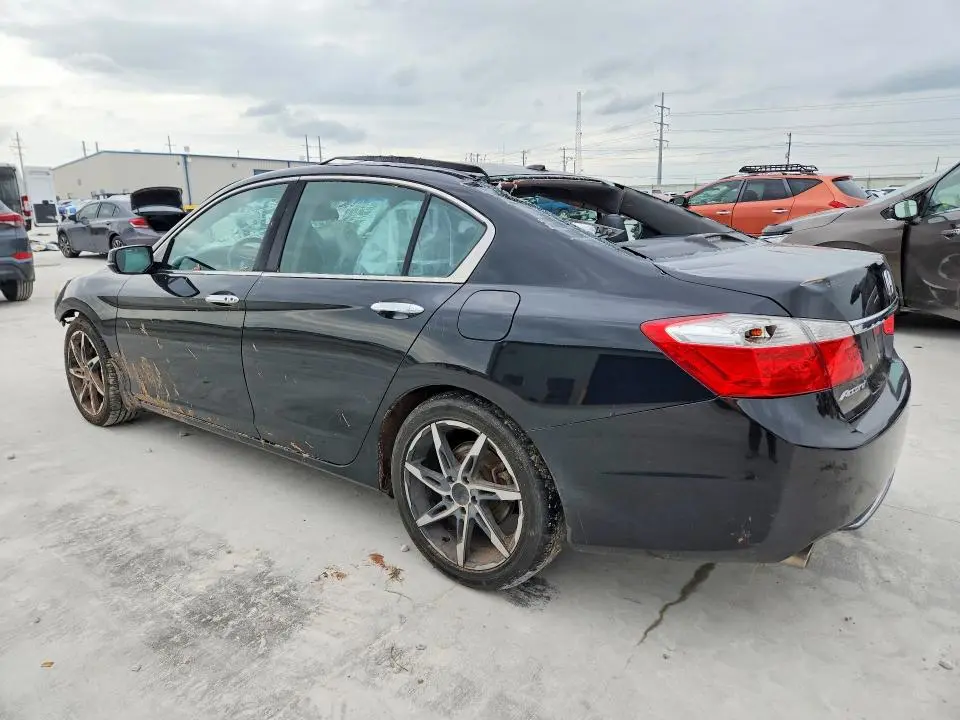 2013 HONDA ACCORD TOURING  