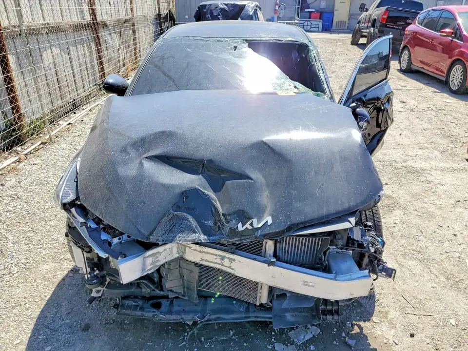 2022 KIA K5 GT LINE  