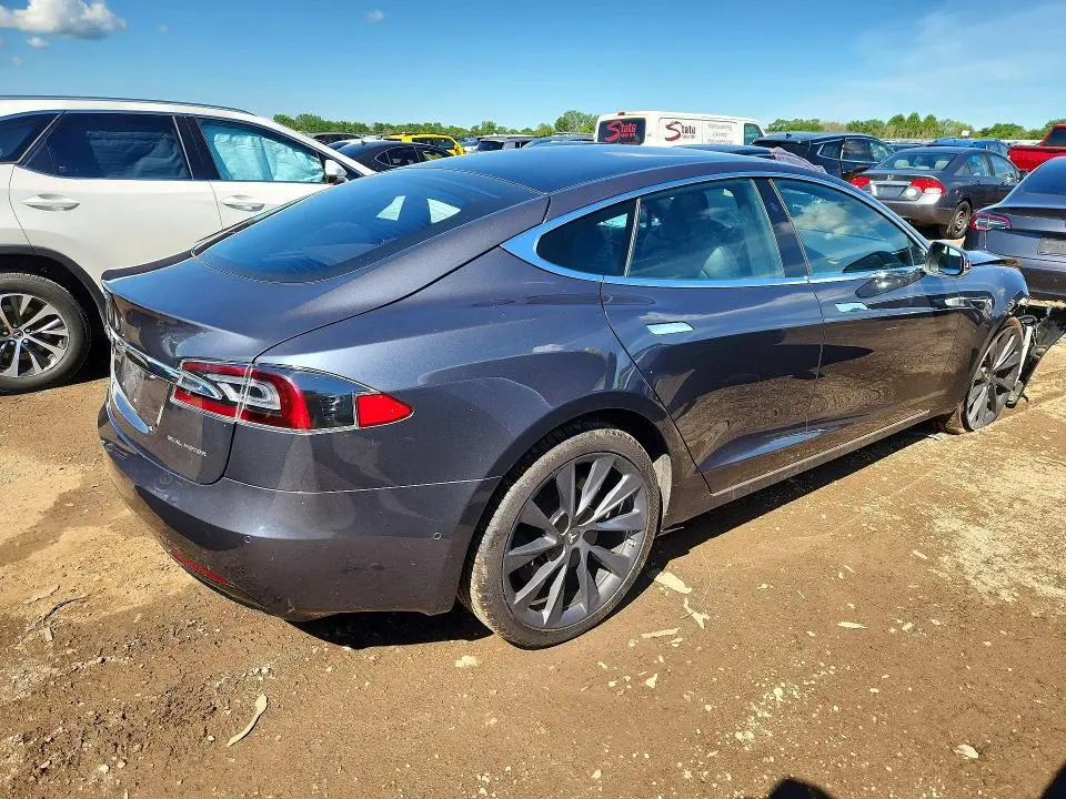2020 TESLA MODEL S   