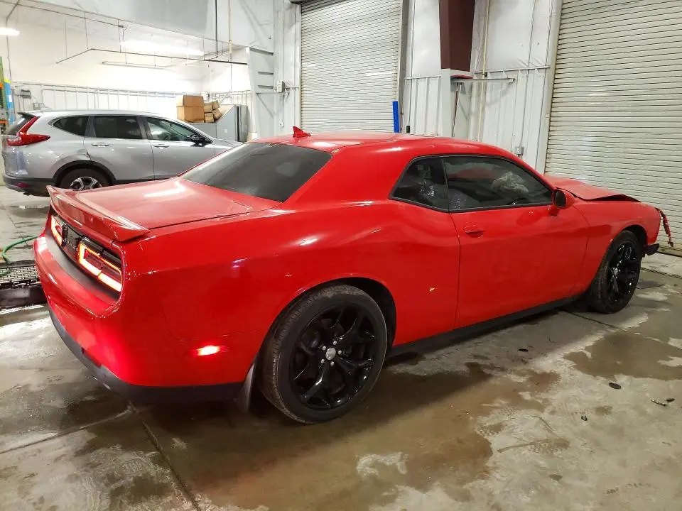 2015 DODGE CHALLENGER SXT  