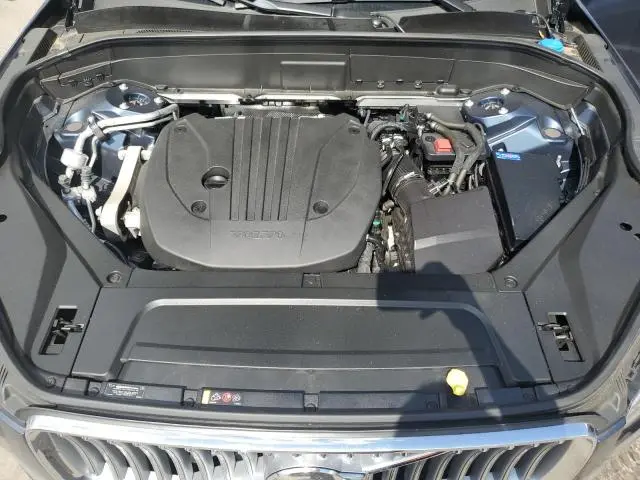 2024 VOLVO XC90 CORE  