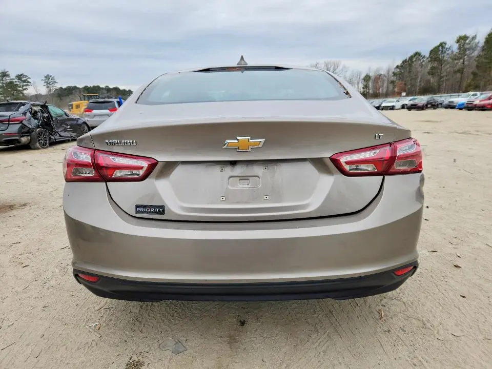 2022 CHEVROLET MALIBU LT  